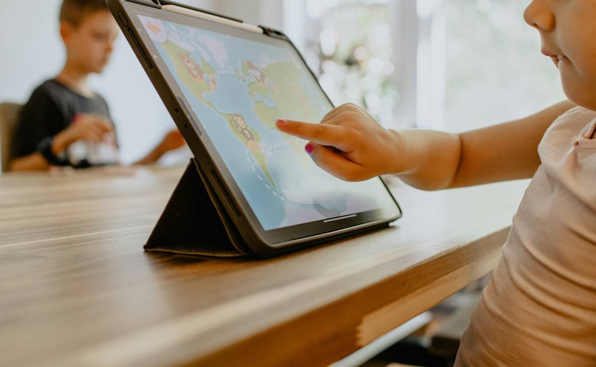 Why Your Dyslexic Child Needs a Vocabulary Practice Tool That Actually Works